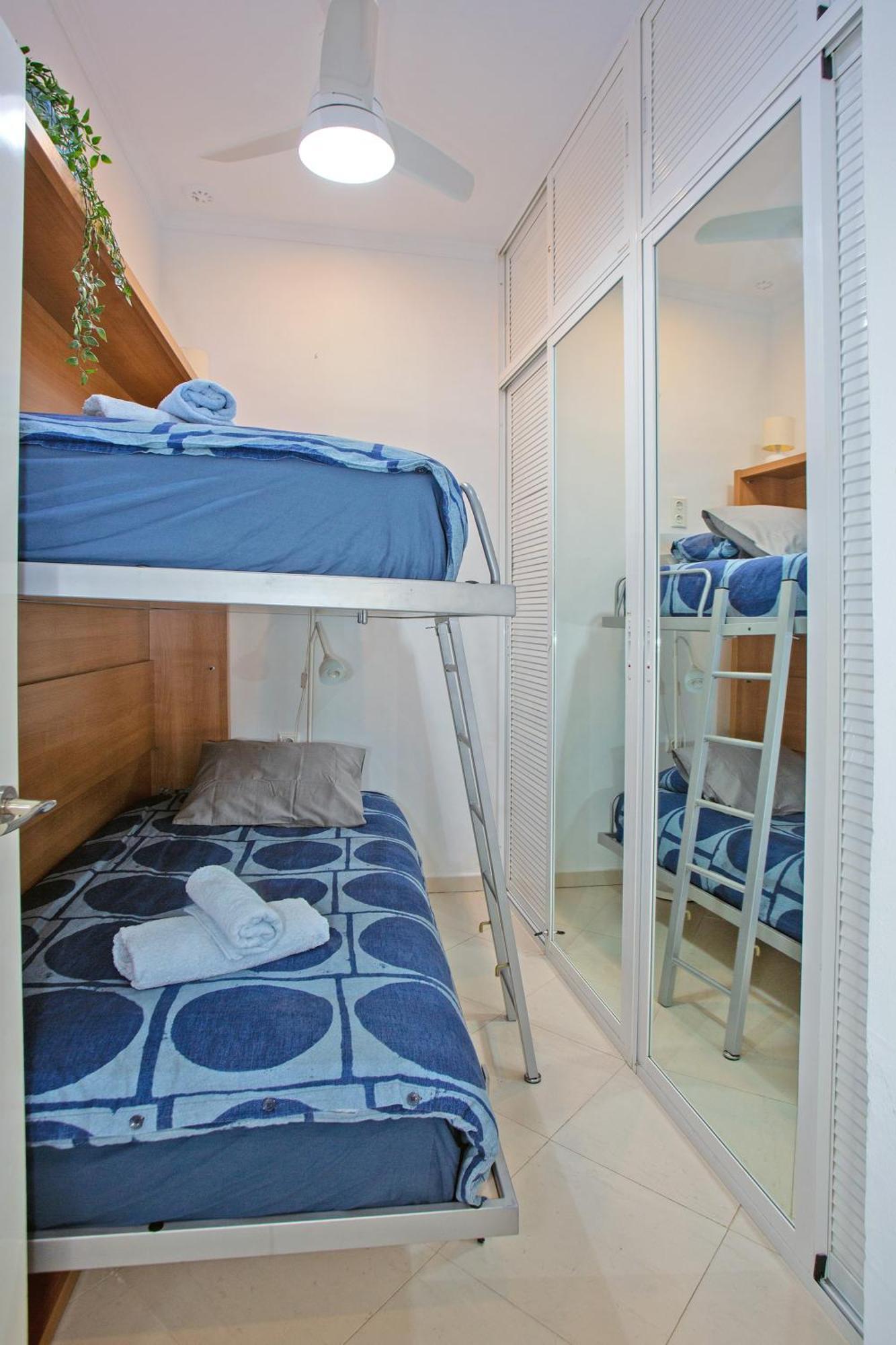 Cadizz- El Faro Del Manteca Apartment Exterior photo